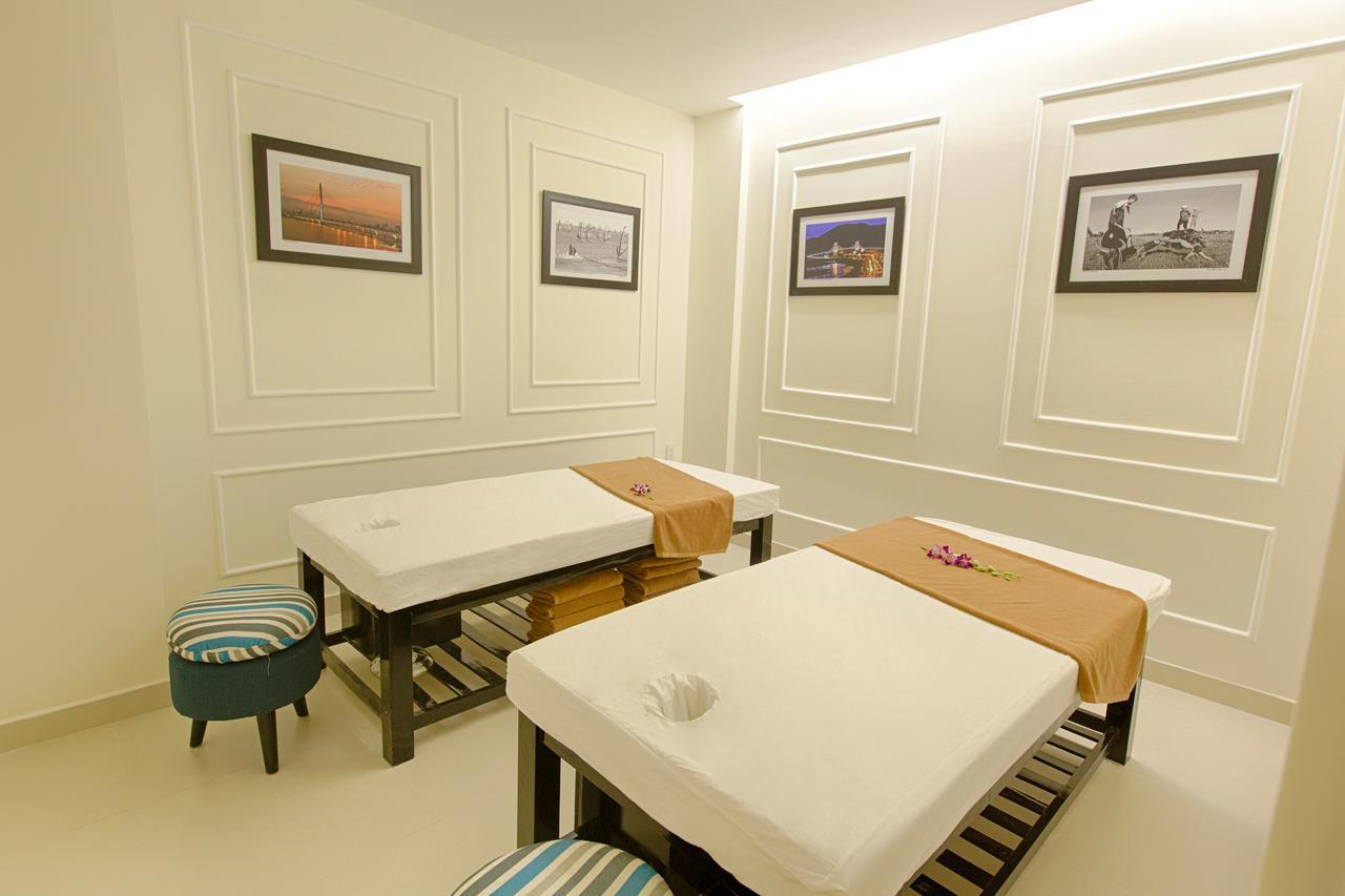 Central Hotel & Spa Danang Dış mekan fotoğraf